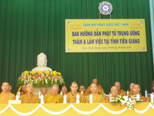 Central Committee for Buddhists Guidance pays working visit to Tien Giang province
